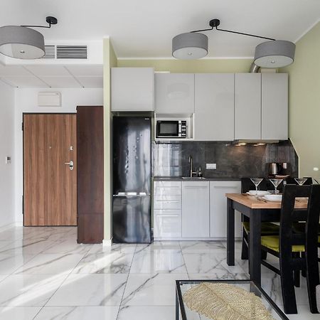 Prymasa Tysiaclecia 83A Separate Bedroom Free Garage By Perfect Apart 634 Varsóvia Exterior foto